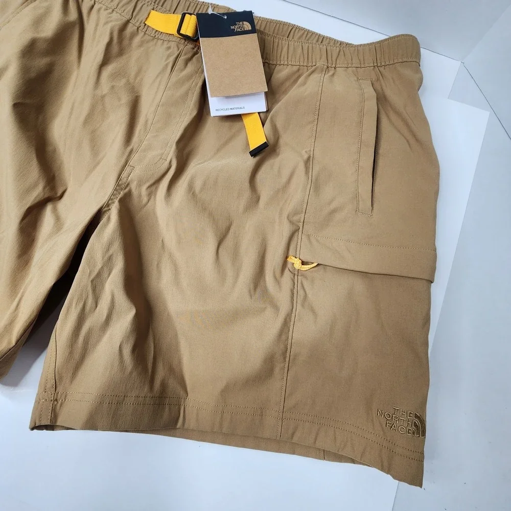 The North Face Men's 2XL Class V BLTD Shorts FlashDry Relaxed Fit Utility Brown
